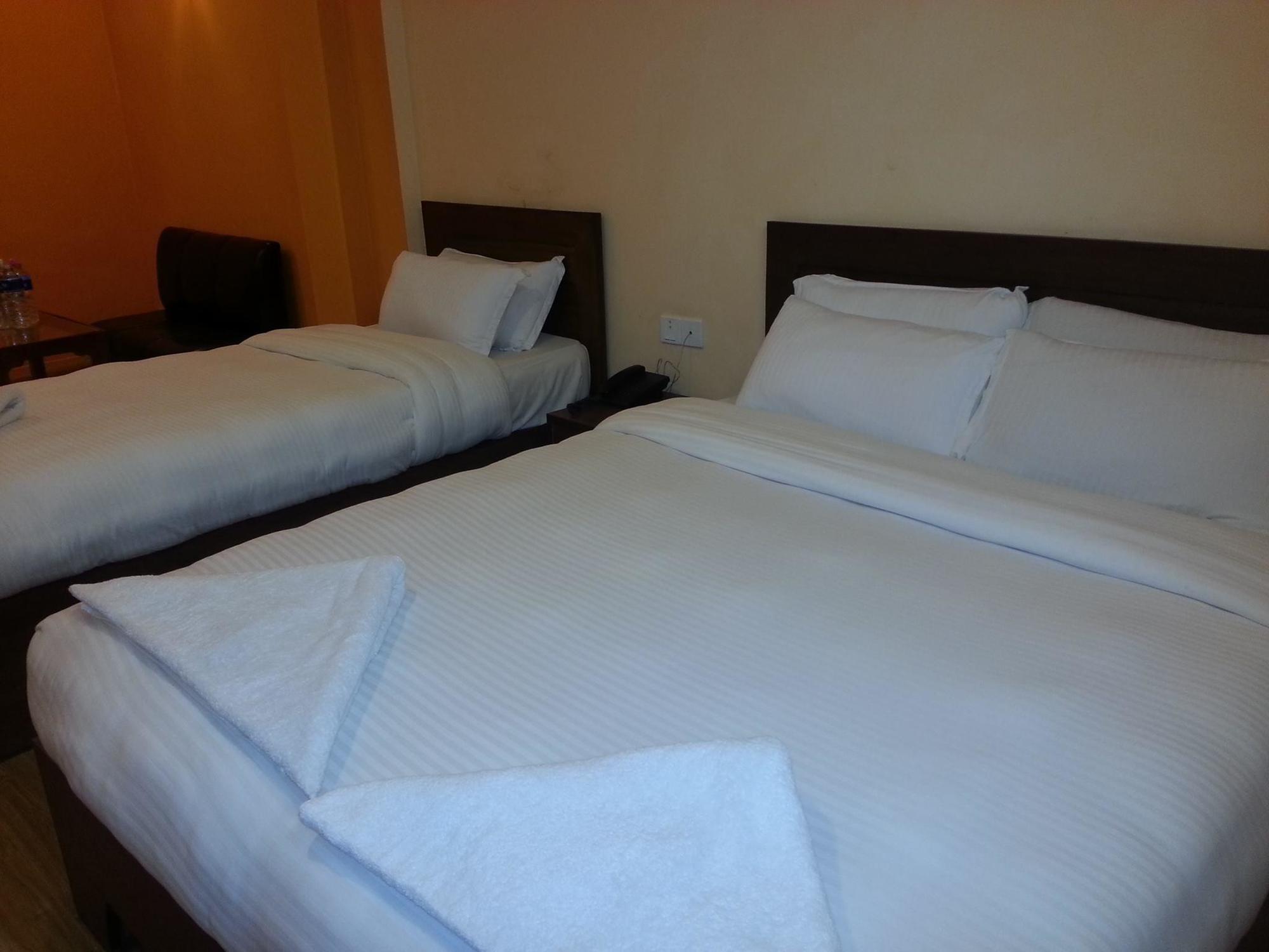 Hotel Stupa Lumbini Екстер'єр фото